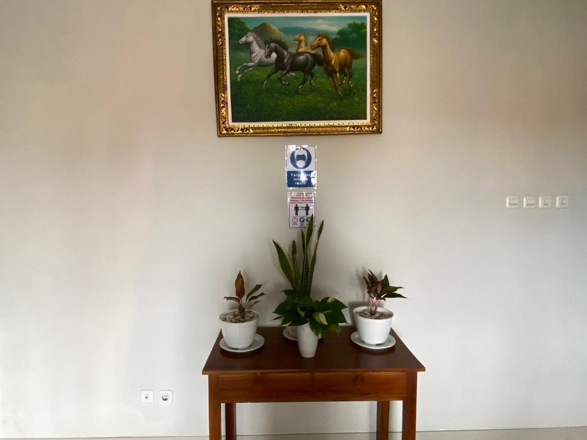 Suwardika Homestay & Dormitory Sanur  Ngoại thất bức ảnh