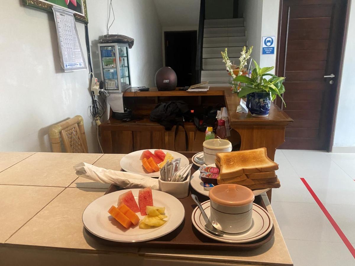 Suwardika Homestay & Dormitory Sanur  Ngoại thất bức ảnh